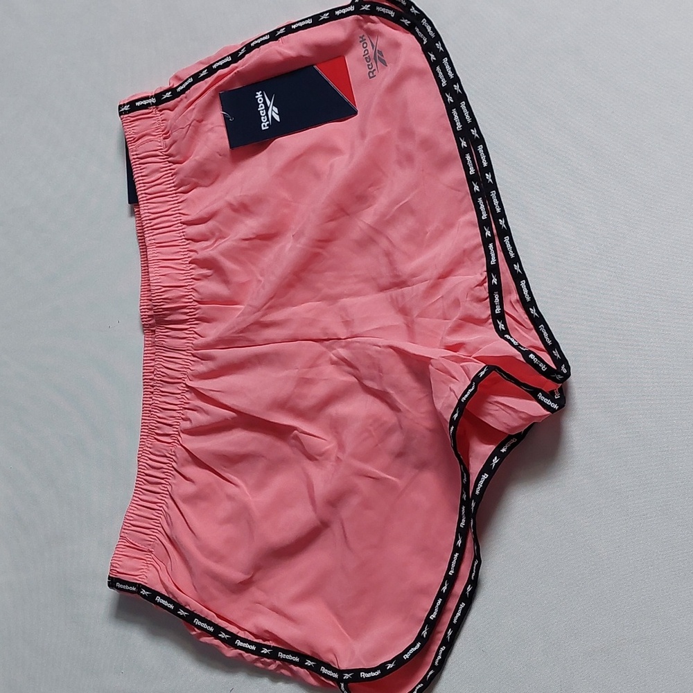 Reebok Womens Shorts Strawberry Pink Elastic Waist Size L